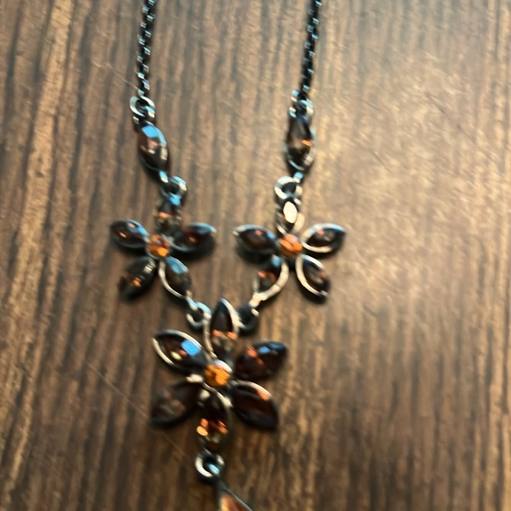Joan Rivers 16 inch w extender necklace never worn brand new - Picture 3 of 5